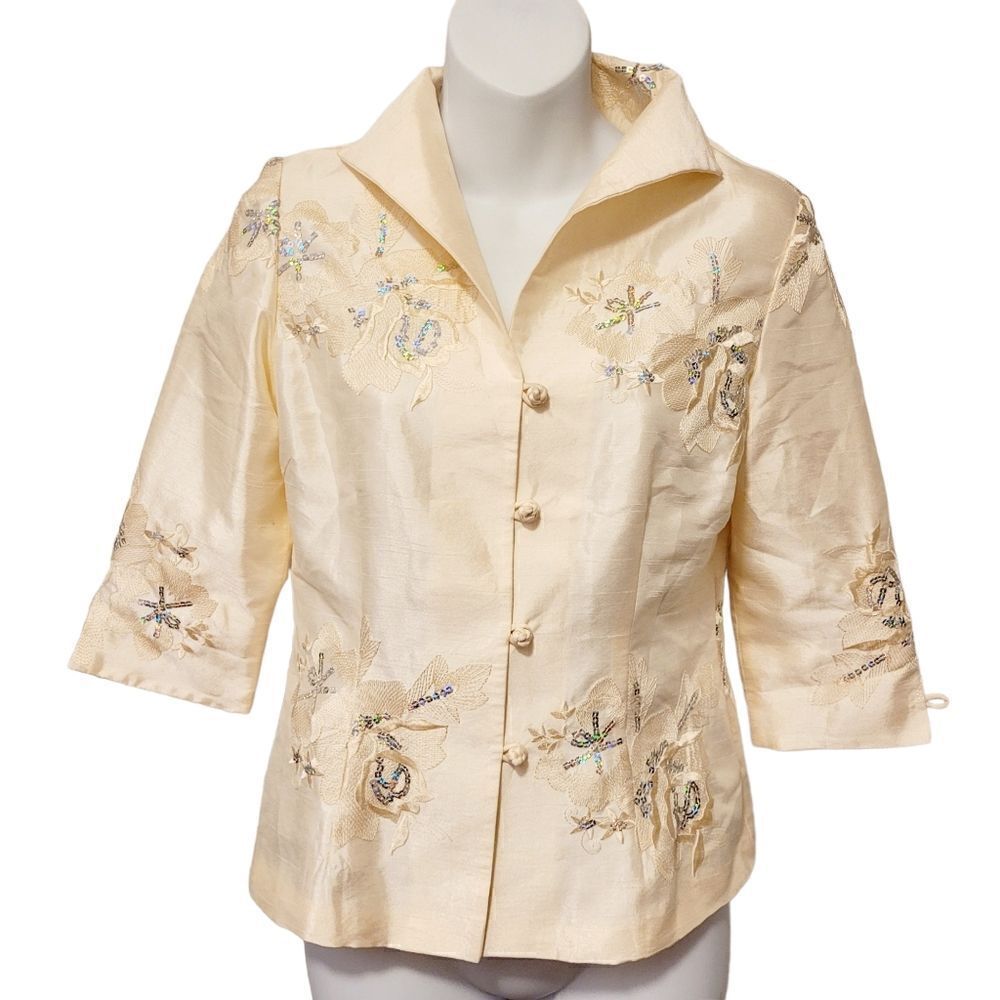 2/$20 Vintage asian style pattern blazer